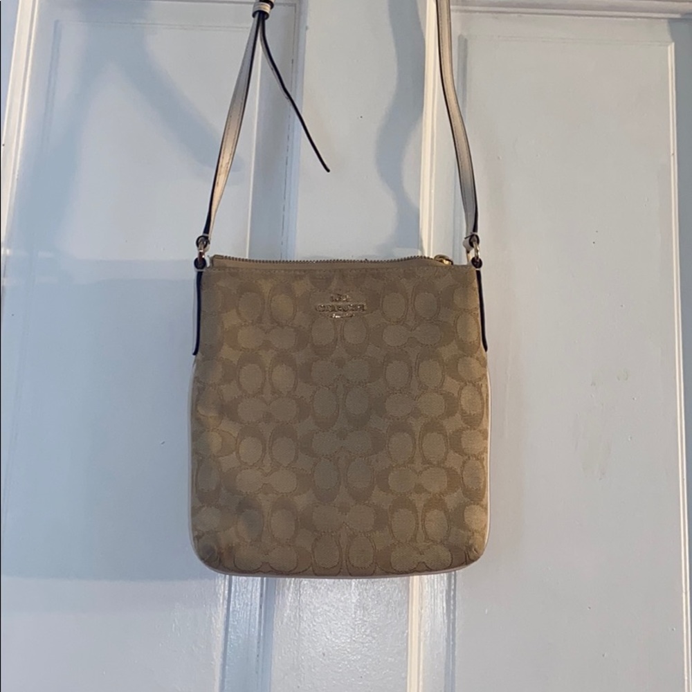 Coach Women’s Crossbody